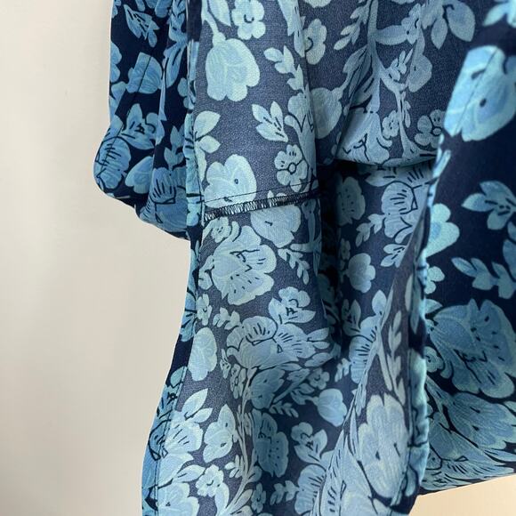 Cabi Java Blue Floral Tie Waist Cap Sleeve Button front Lightweight Dress 5265 S - Picture 9 of 16